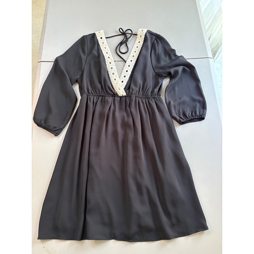 Boho Black Crochet Lace Trim V-Neck Mini Dress Long Balloon Sleeve Medium